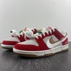 Nike Dunk Low SE Merry Christmas DO9457-112