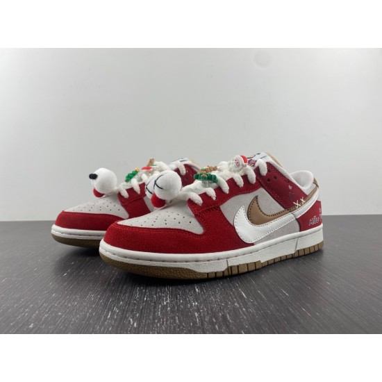 Nike Dunk Low SE Merry Christmas DO9457-112