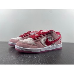 Nike SB Dunk Low StrangeLove Skateboards CT2552-800