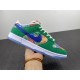 Dunk Low 'Foam Finger' - DZ5184 300 - Green