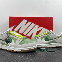 NIKE DUNK LOW SWOOSH D09457-100