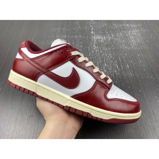 NIKE DUNK LOW PRM VINTAGE TEAM RED FJ4555-100