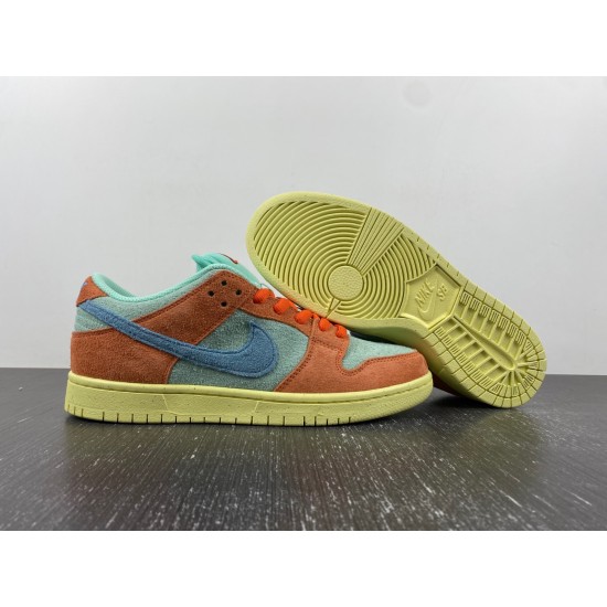 Nike SB Dunk Low 'Orange and Emerald Rise' DV5429-800