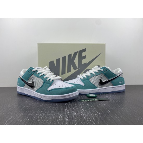 DUNK SDCAI*NIKE SB LOW FD2562-400