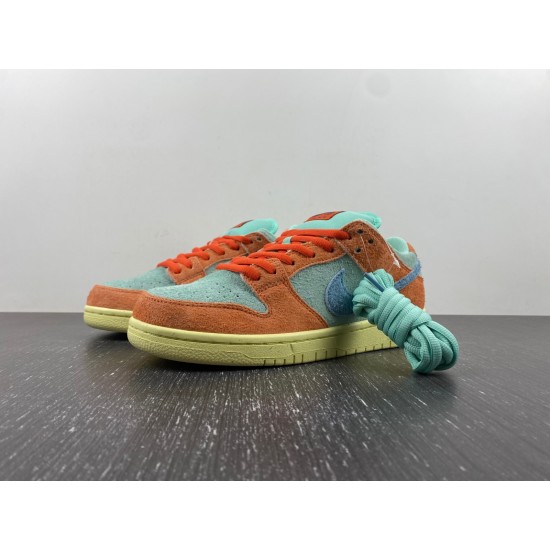 NIKE SB DUNK LOW ORANGE NOISE AQUA DV5429-800