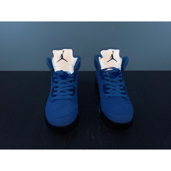 AIR JORDAN 5 RETRO UNC UNIVERSITY BLUE DV1310-401