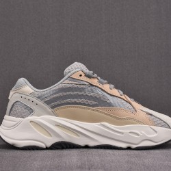 ADIDAS YEEZY BOOST 700 V2 CREAM GY7924