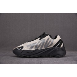 ADIDAS YEEZY BOOST 700 MNVN BONE