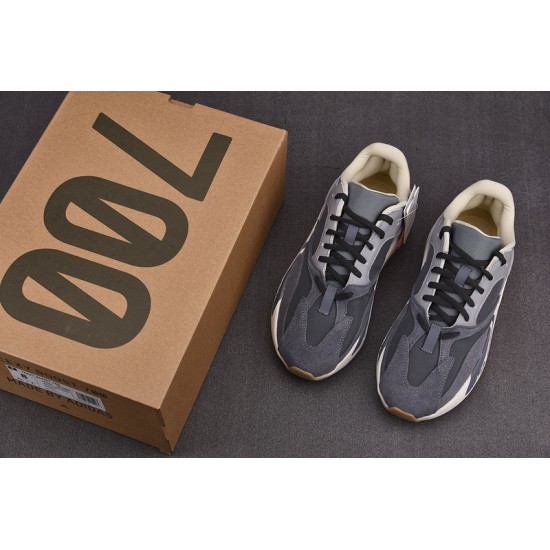 ADIDAS YEEZY BOOST 700 "MAGNET" FV9922