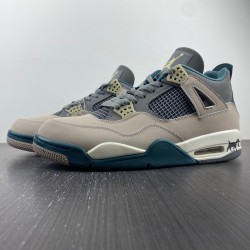 Air Jordan 4 SECRAFT DV3742-021