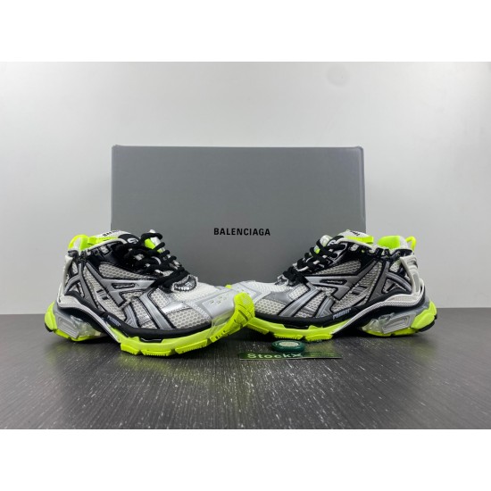 Balenciaga Runner