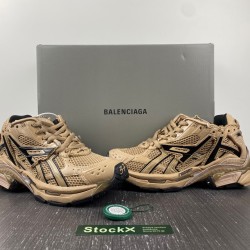 Balenciaga Runner