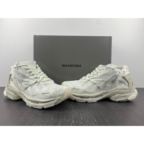 Balenciaga Runner