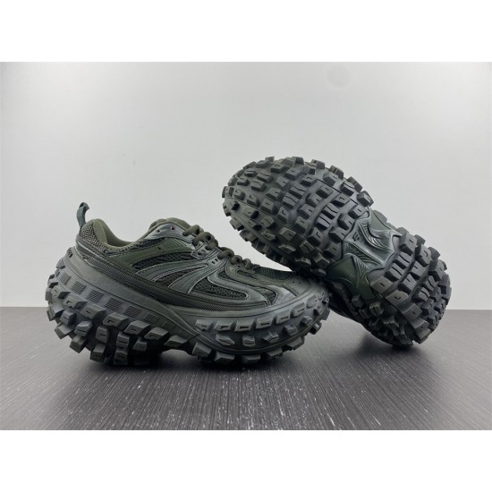 Balenciaga Bouncer Sneakers