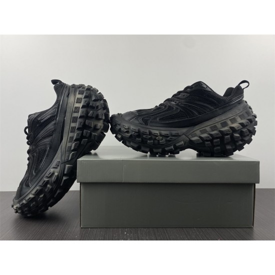 Balenciaga Bouncer Sneakers