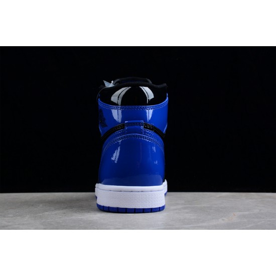 Air Jordan 1 Retro High Royal Blue Black White 555088-400