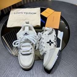 L0uis V*1t*on Sneaker - LL044