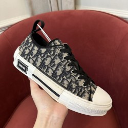 D1OR B23 SNEAKERS DR004