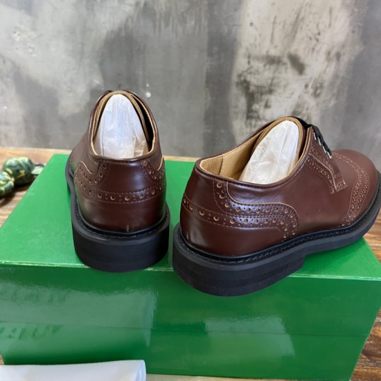 B0T*EGA VENE*A LOAFERS BV009