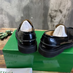 B0T*EGA VENE*A LOAFERS BV007