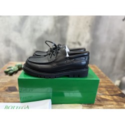 B0T*EGA VENE*A LOAFERS BV005