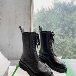 B0T*EGA VENE*A BOOTS BV001