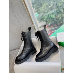 B0T*EGA VENE*A BOOTS BV001