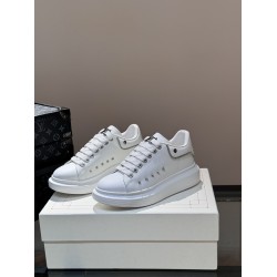 Mcqueen sneakers - MC042