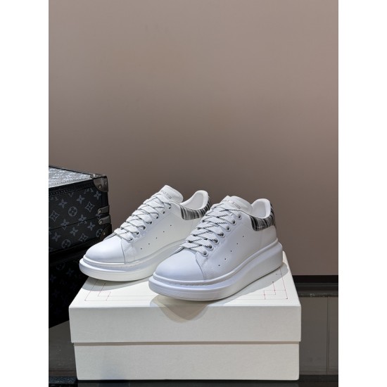 Mcqueen sneakers - MC040