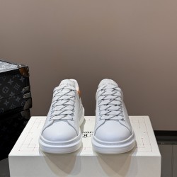 Mcqueen sneakers - MC039