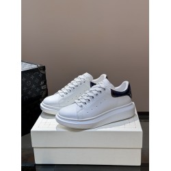 Mcqueen sneakers - MC038