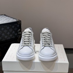 Mcqueen sneakers - MC033