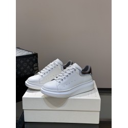 Mcqueen sneakers - MC031