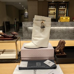 Givenchy boots GBB005