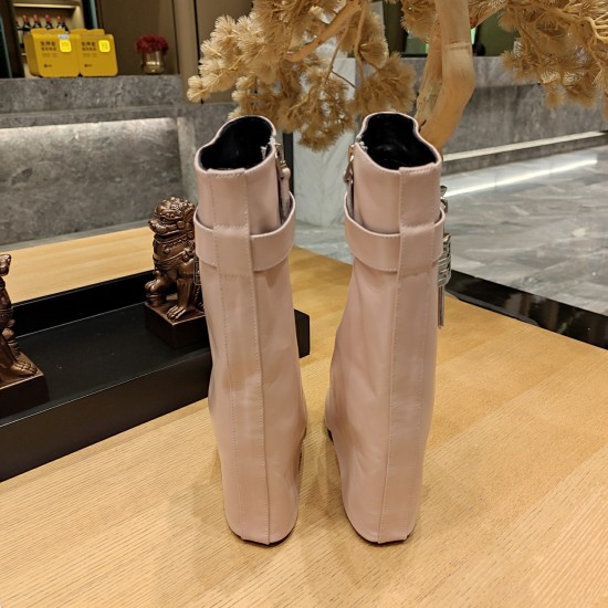 Givenchy boots GBB001