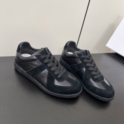 Maison Margiela Sneakers MM017