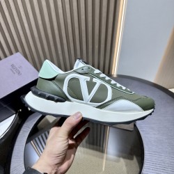 VALENTINO SNEAKERS