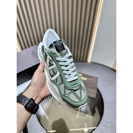 VALENTINO SNEAKERS