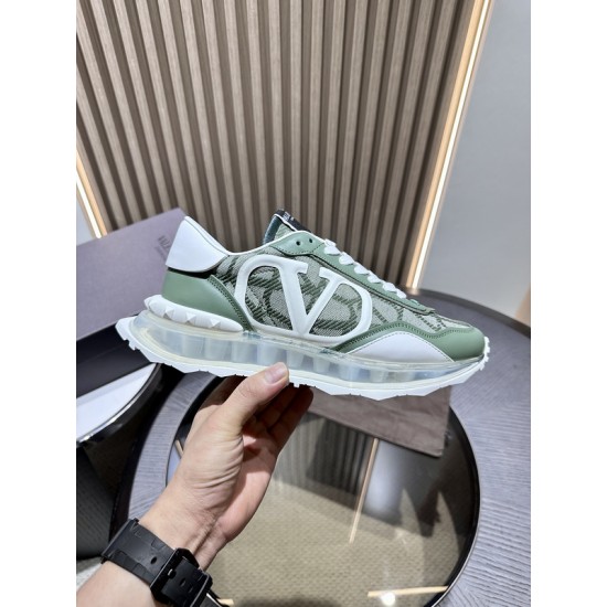 VALENTINO SNEAKERS