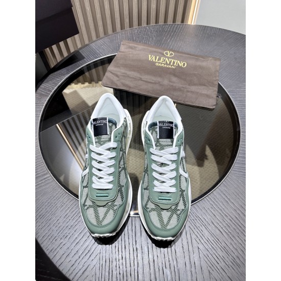 VALENTINO SNEAKERS