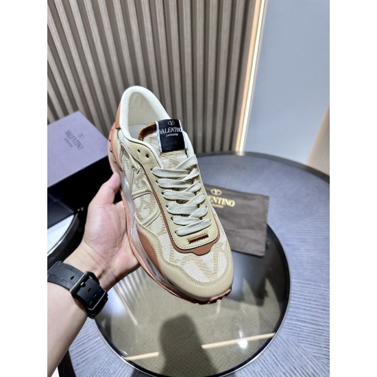 VALENTINO SNEAKERS