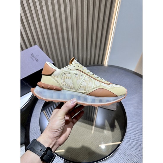 VALENTINO SNEAKERS