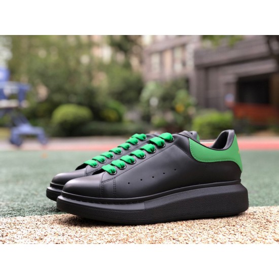 Mcqueen sneakers - MC009