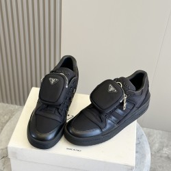 PRAD@ SNEAKERS PA001