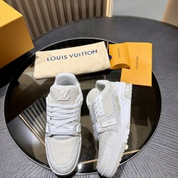 L0uis V*1t*on Sneaker - LL022