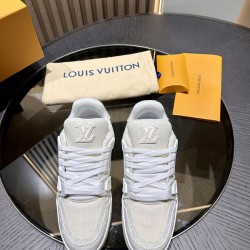 L0uis V*1t*on Sneaker - LL022