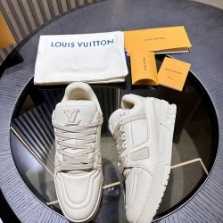 L0uis V*1t*on Sneaker -LL004