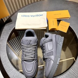 L0uis V*1t*on Sneaker - LL003