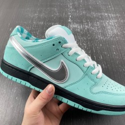 Concepts x TIFFANY CO. x Nike SB Dunk Low  BV1310-402