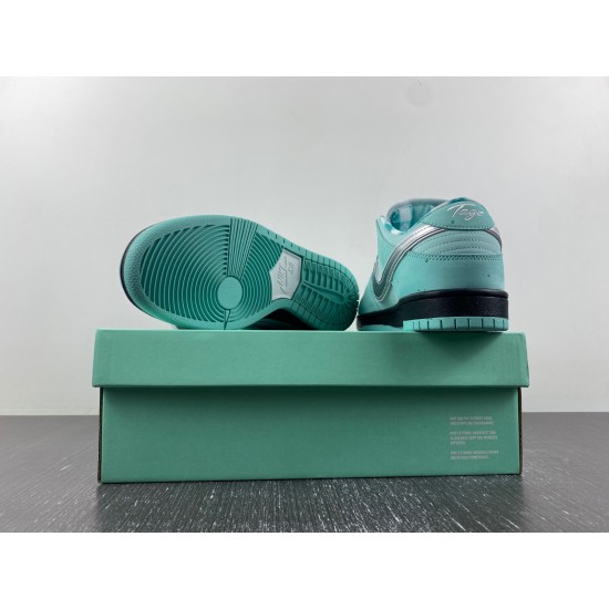 Concepts x TIFFANY CO. x Nike SB Dunk Low  BV1310-402